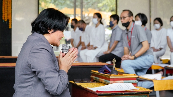 Eight-Precepts-Article-feat-img